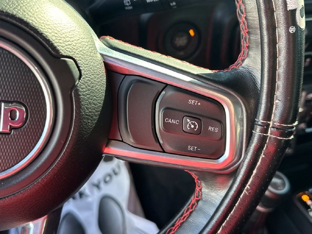 Used 2021 Jeep Wrangler Unlimited Rubicon w/ Cold Weather Group AWD/4WD image 20