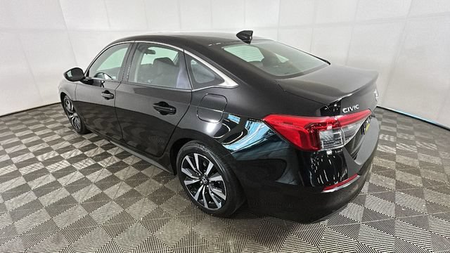 Used 2024 Honda Civic EX image 4