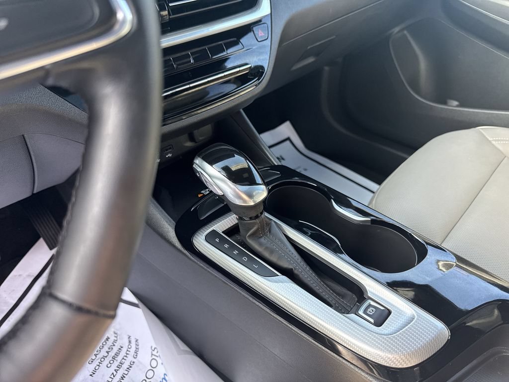 Used 2024 Buick Envista Avenir FWD image 19