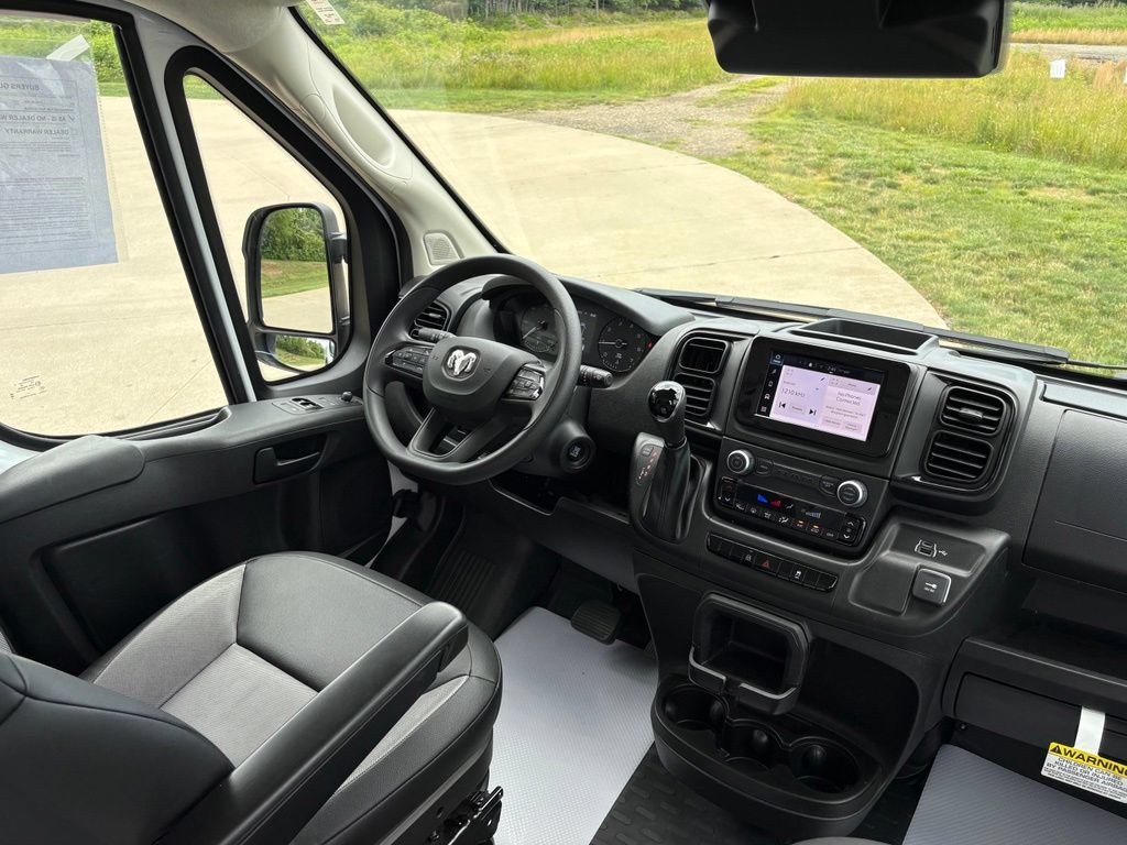 Used 2026 RAM ProMaster 2500 w/ Convenience Group FWD image 31