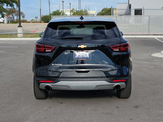 Used 2026 Chevrolet Blazer LT FWD image 7