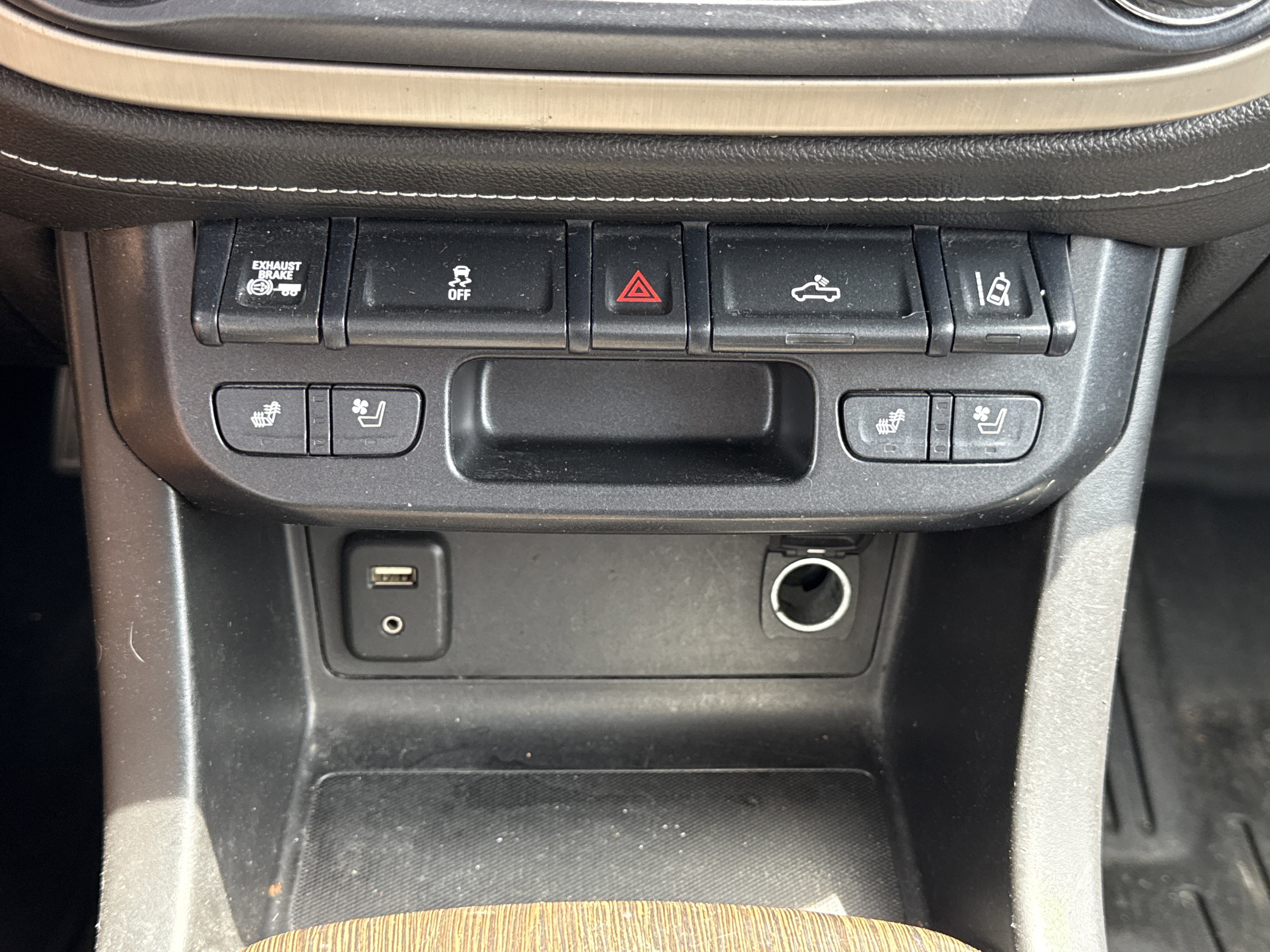 Used 2018 GMC Canyon Denali AWD/4WD image 22