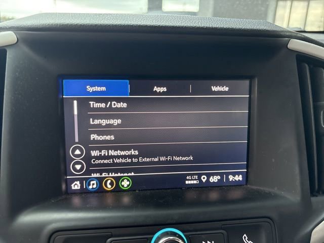 Used 2022 GMC Terrain SLE w/ Driver Convenience Package image 11