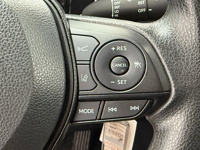 Used 2025 Toyota RAV4 LE image 13