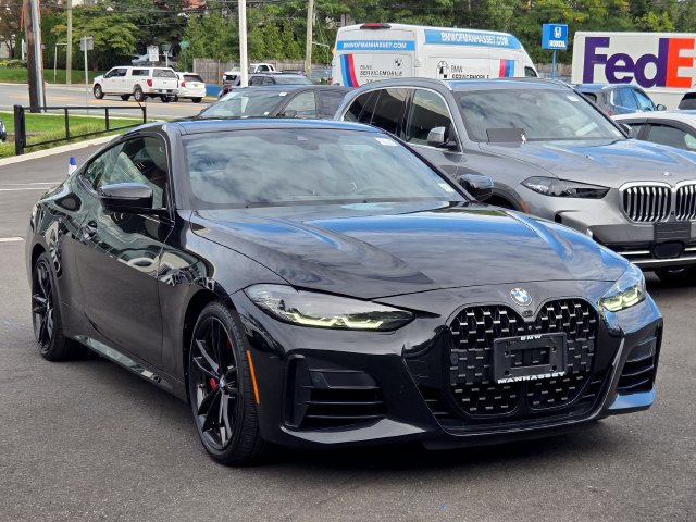 Used 2024 BMW 440i xDrive Coupe w/ Premium Package AWD/4WD image 3