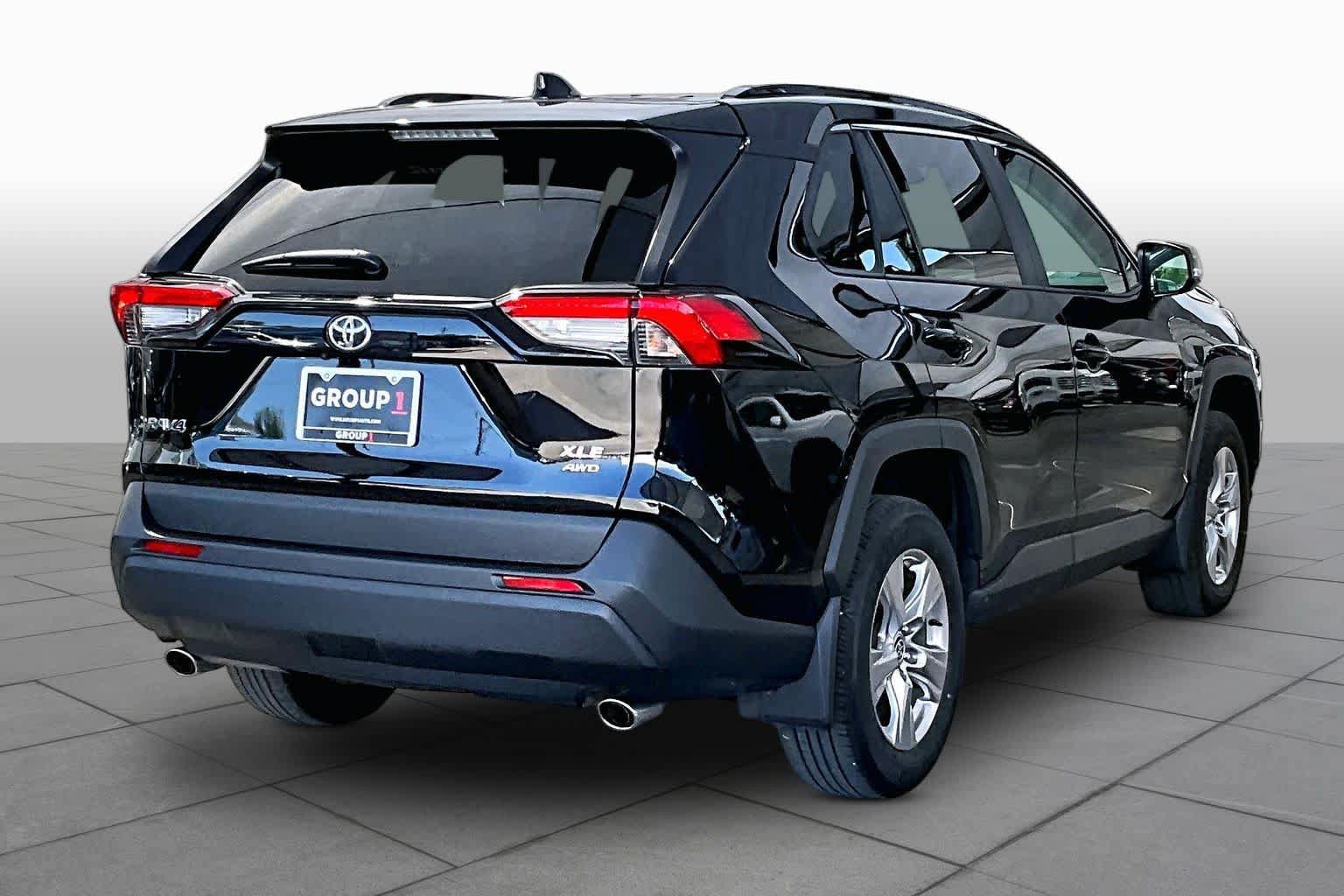 Used 2023 Toyota RAV4 XLE w/ Convenience Package AWD/4WD image 13