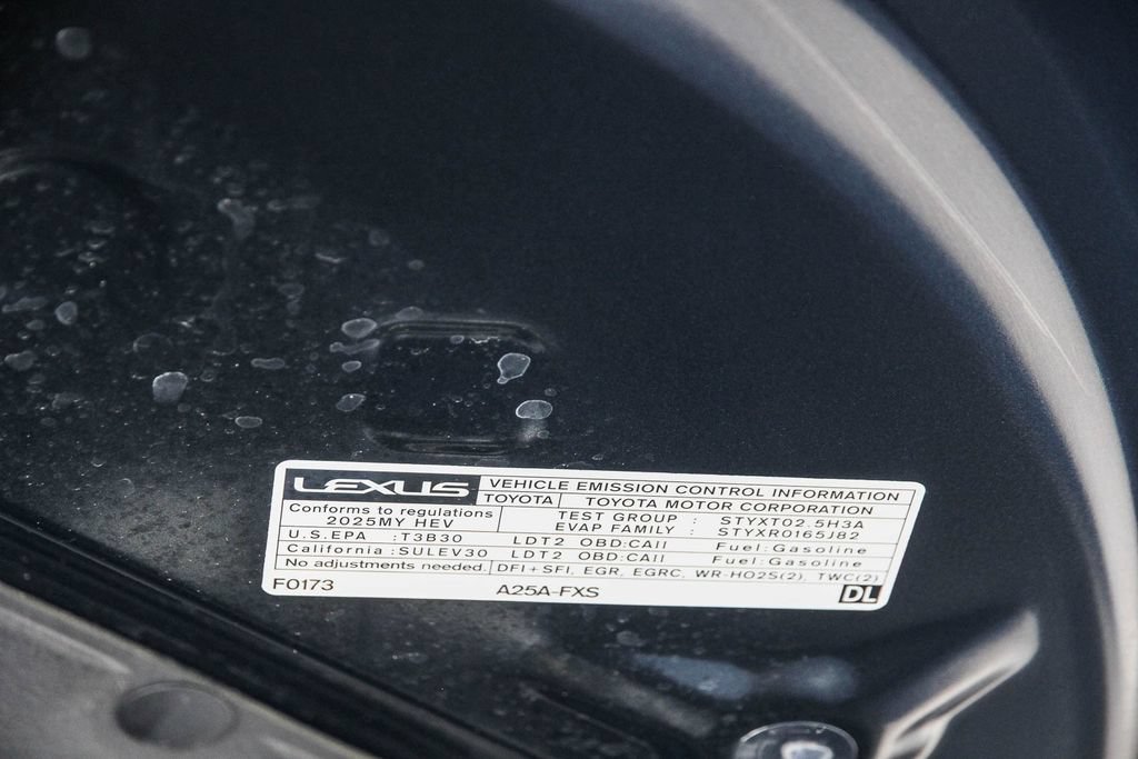 Certified 2025 Lexus RX 350h AWD/4WD image 28