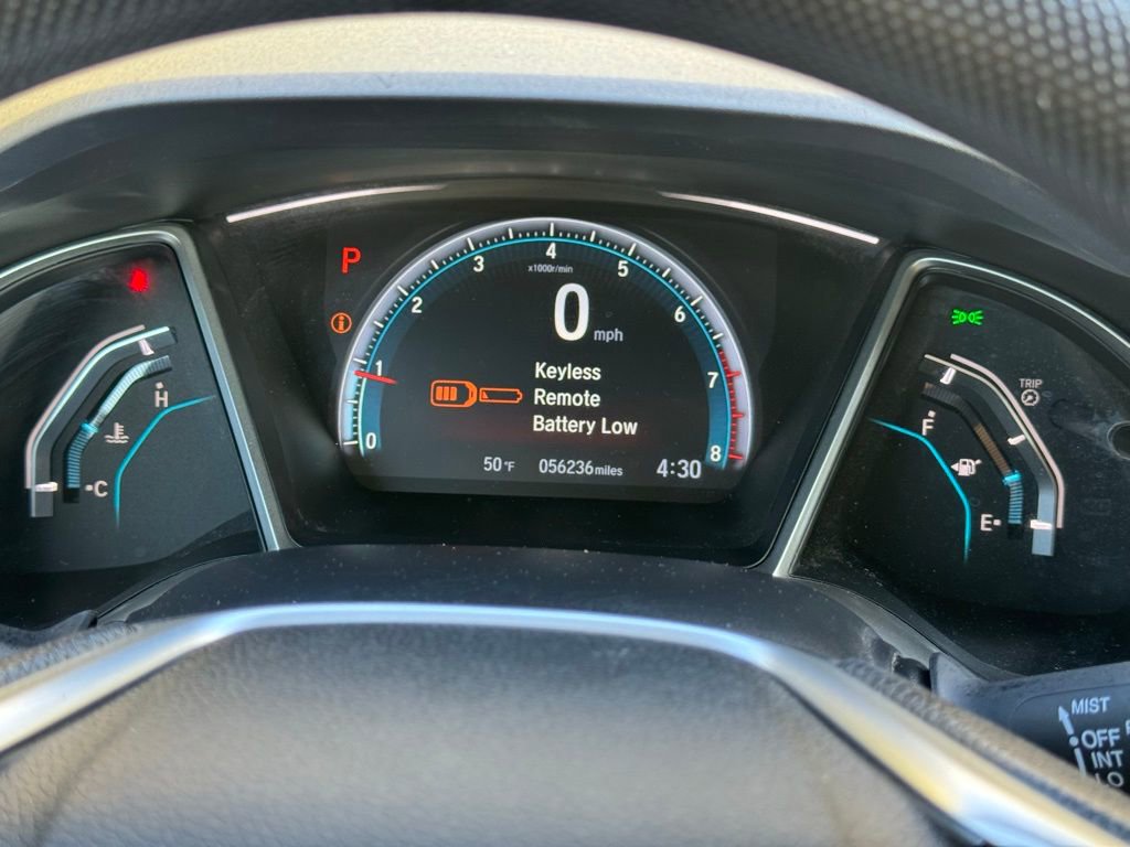 Used 2018 Honda Civic EX image 2