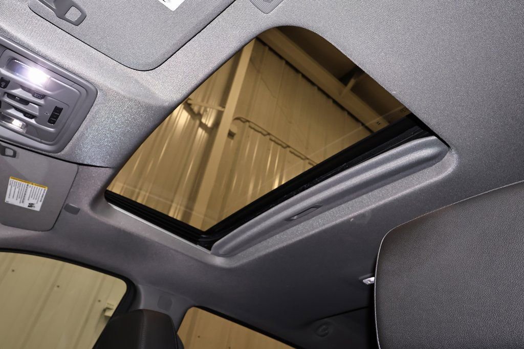 Used 2025 Chevrolet Silverado 2500 LTZ w/ LTZ Premium Package image 39