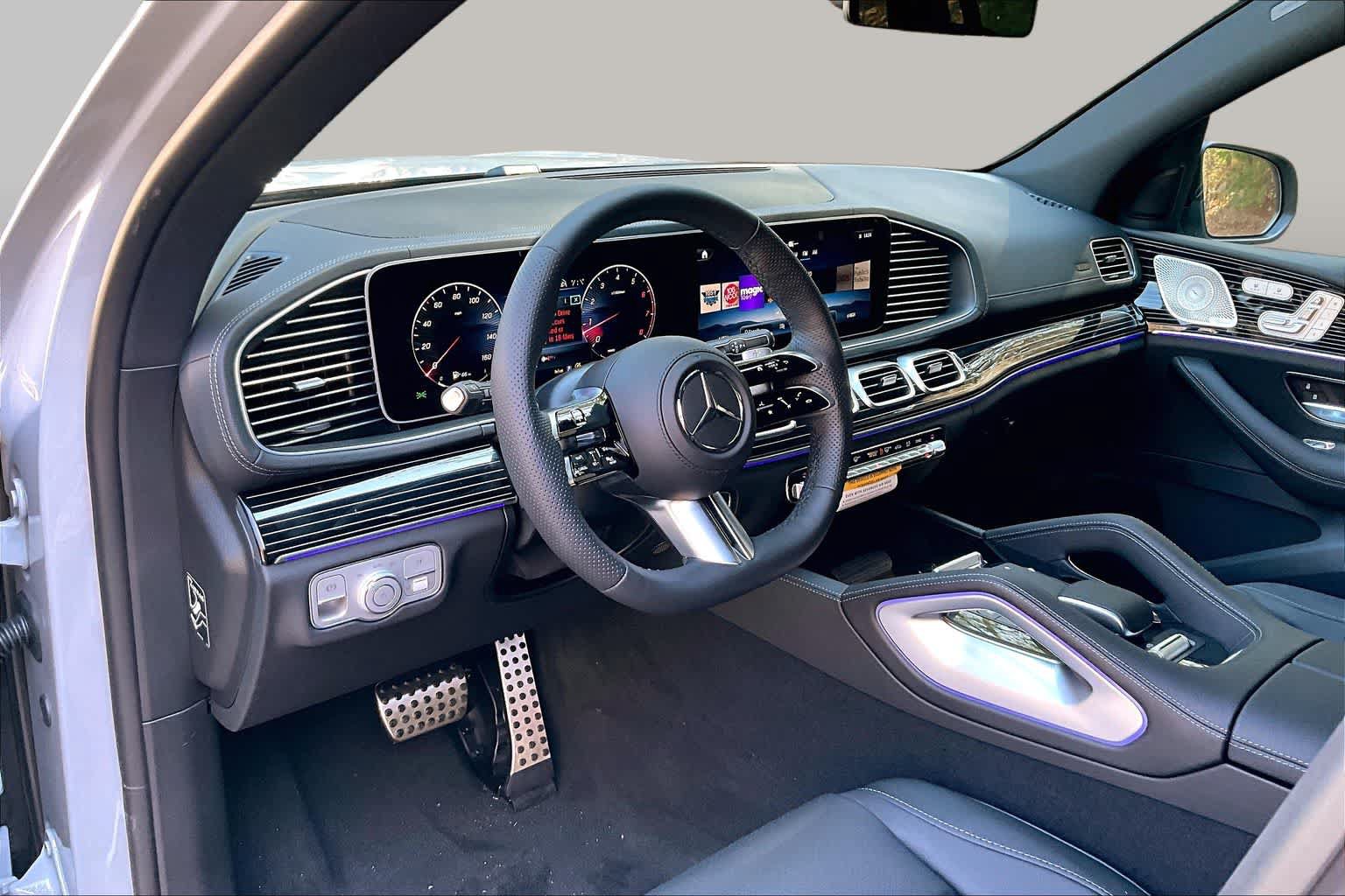 New 2026 Mercedes-Benz GLS 450 4MATIC image 10