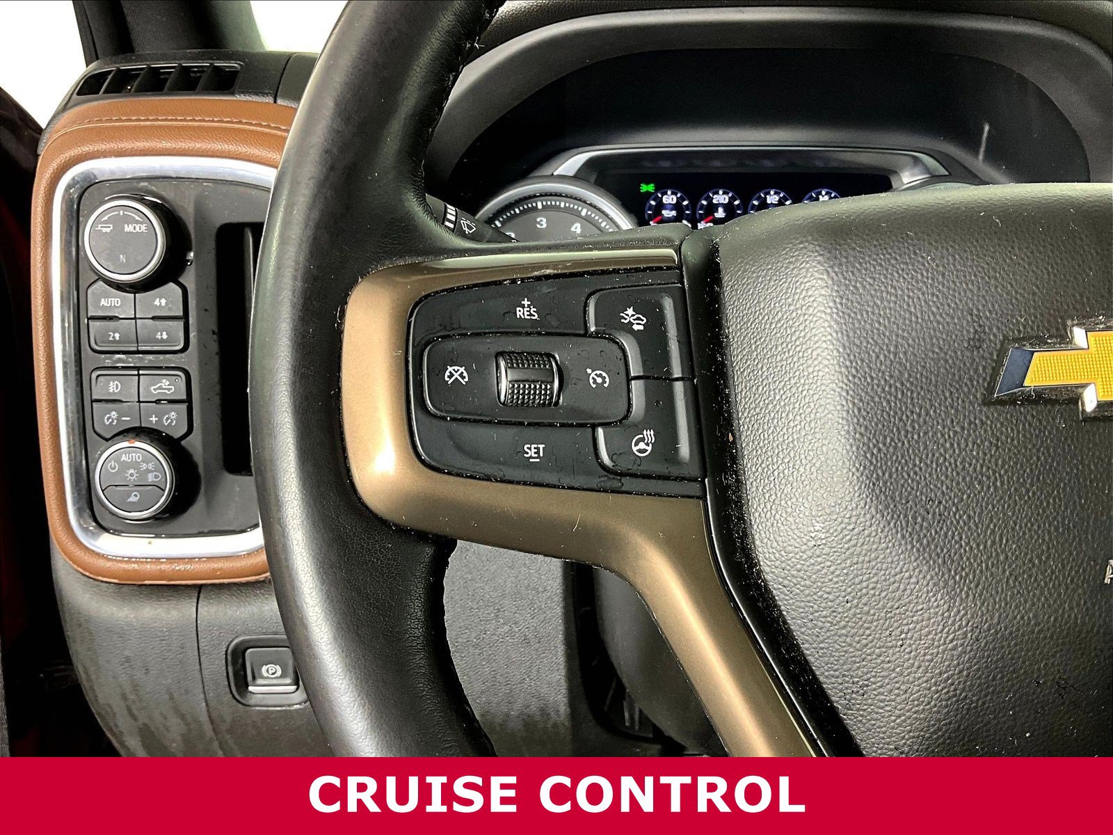 Used 2022 Chevrolet Silverado 2500 High Country w/ LPO, Dark Essentials Package AWD/4WD image 11
