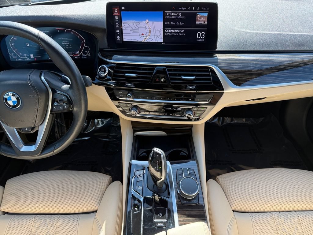 Certified 2023 BMW 530e xDrive w/ Premium Package AWD/4WD image 11