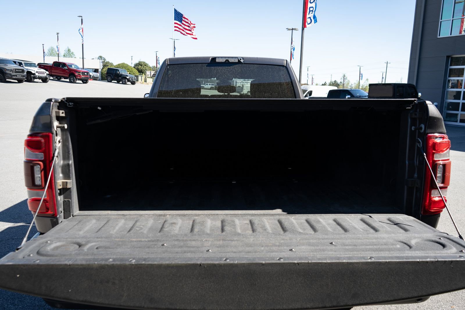 Used 2020 RAM 3500 Lone Star w/ Level 1 Equipment Group image 9