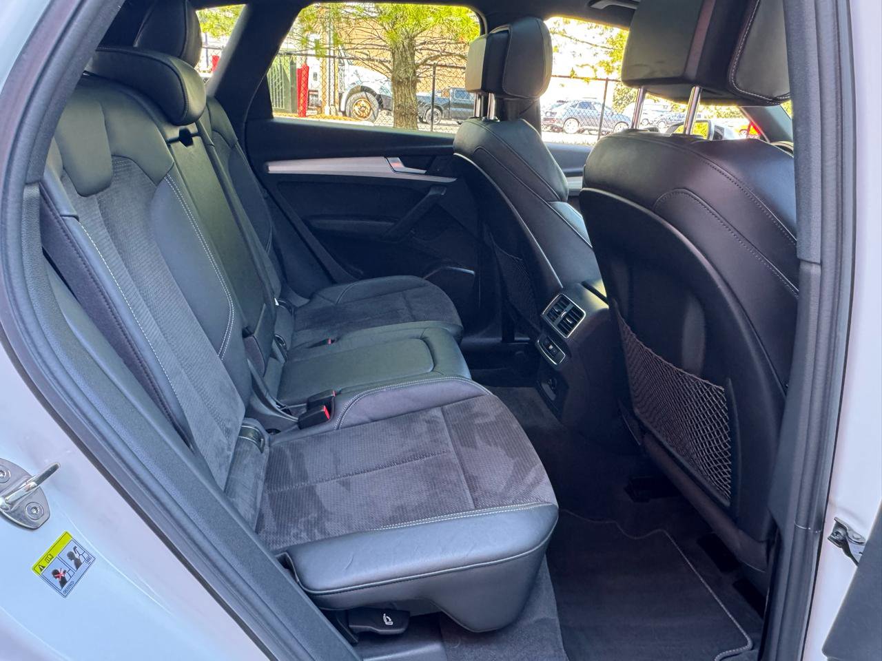 Used 2018 Audi SQ5 Premium Plus w/ Navigation Package image 13