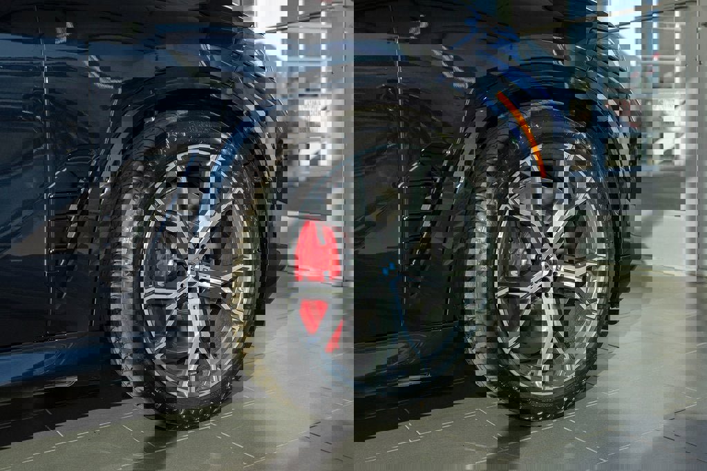 New 2026 BMW X5 xDrive50e w/ M Sport Package image 6