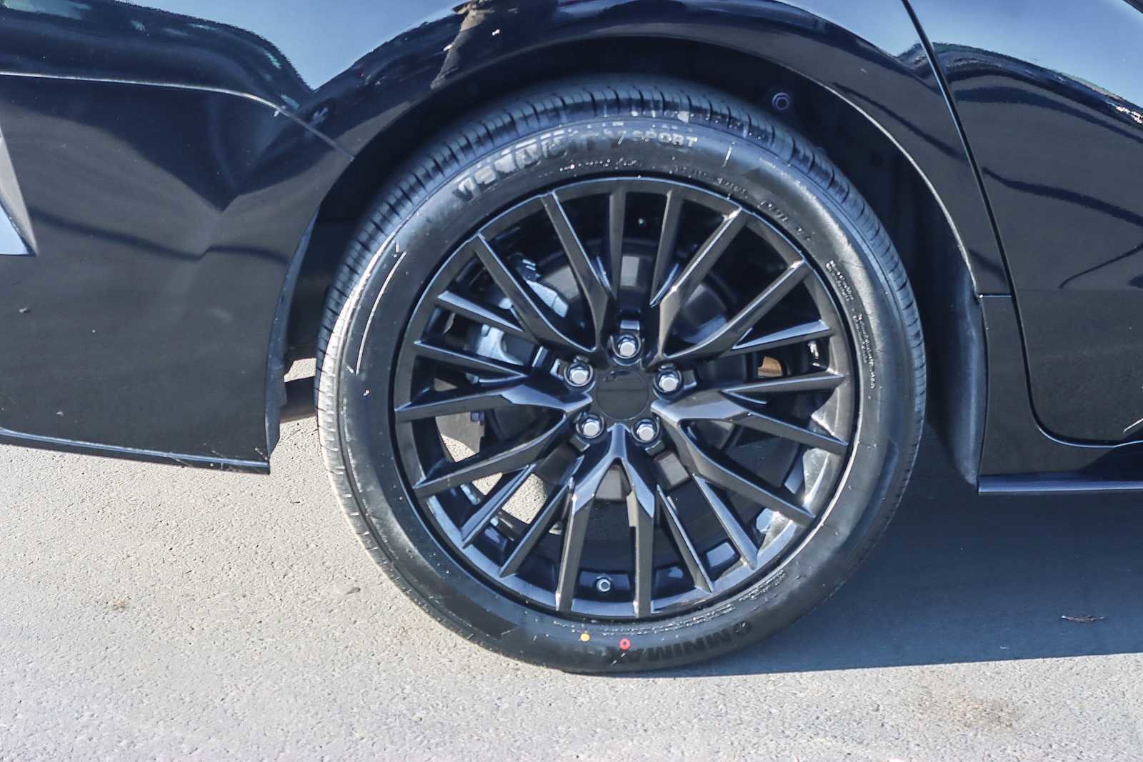 Used 2023 Toyota Sienna XSE image 10