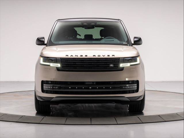 New 2026 Land Rover Range Rover Long Wheelbase SE AWD/4WD image 8