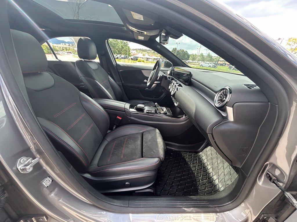 Used 2022 Mercedes-Benz A 220 4MATIC image 31