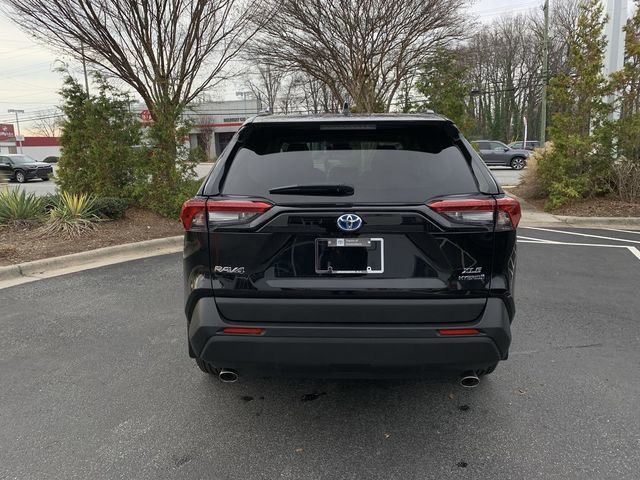 Certified 2024 Toyota RAV4 XLE Premium image 7