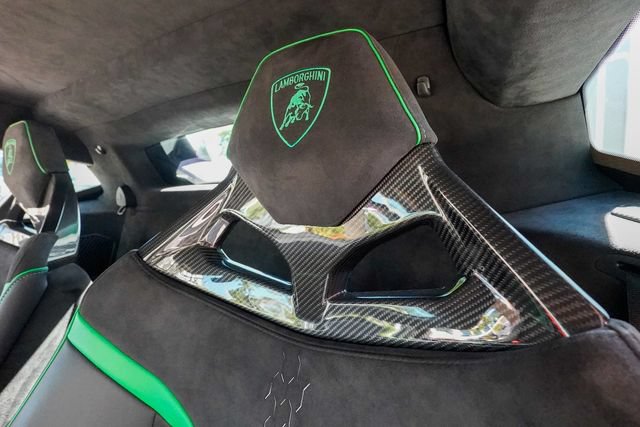 Used 2023 Lamborghini Huracan Tecnica RWD image 60
