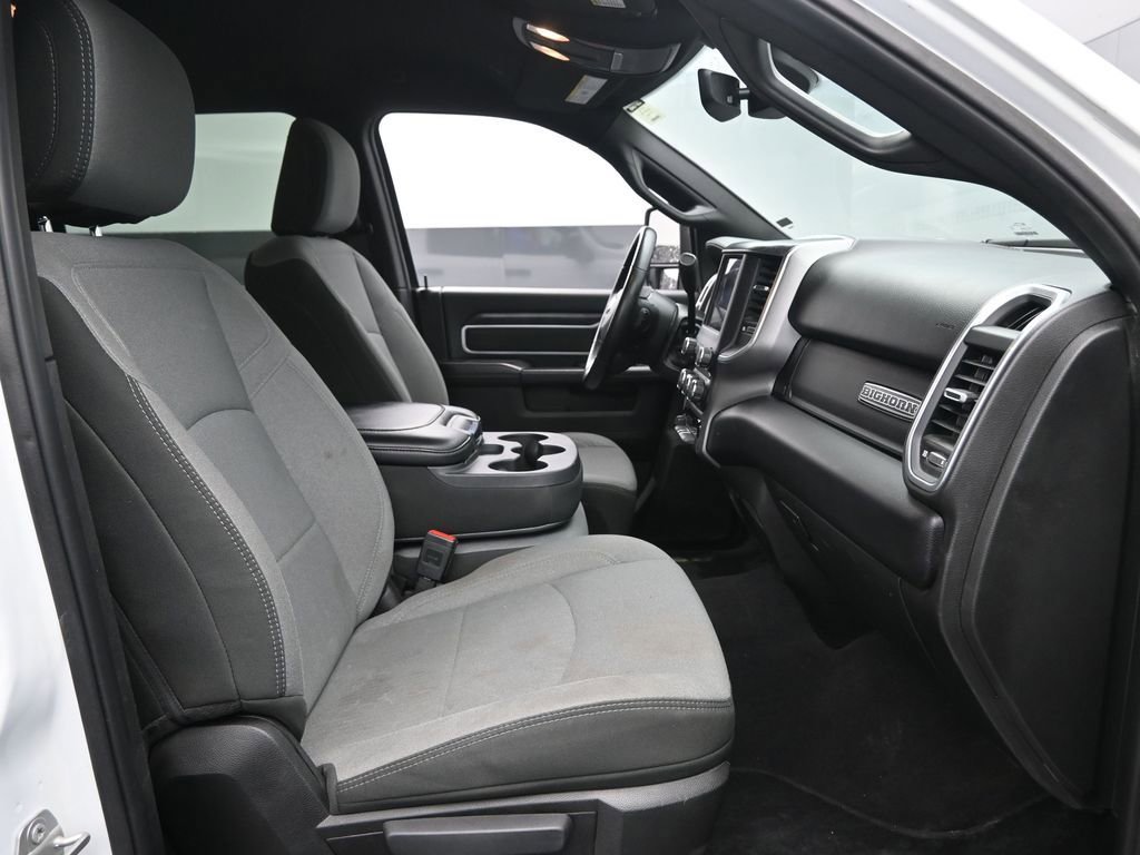 Used 2024 RAM 2500 Big Horn image 30
