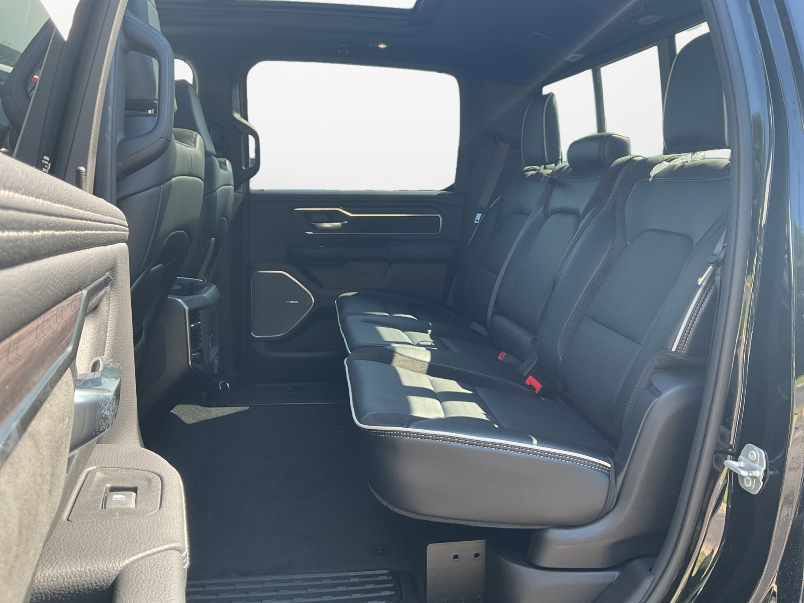New 2026 RAM 1500 Laramie w/ Night Edition image 13