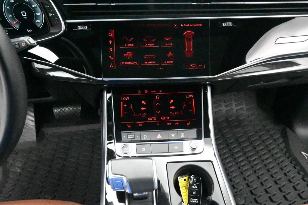 Used 2022 Audi Q7 3.0T Premium Plus w/ Premium Plus Package AWD/4WD image 13