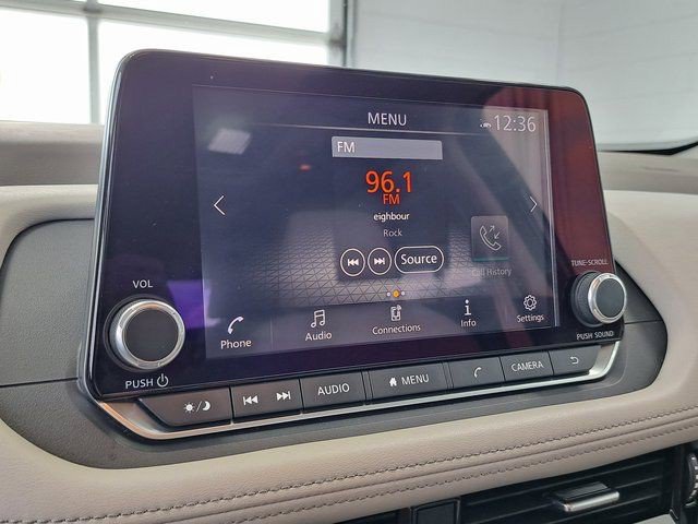Used 2023 Nissan Rogue SL AWD/4WD image 14