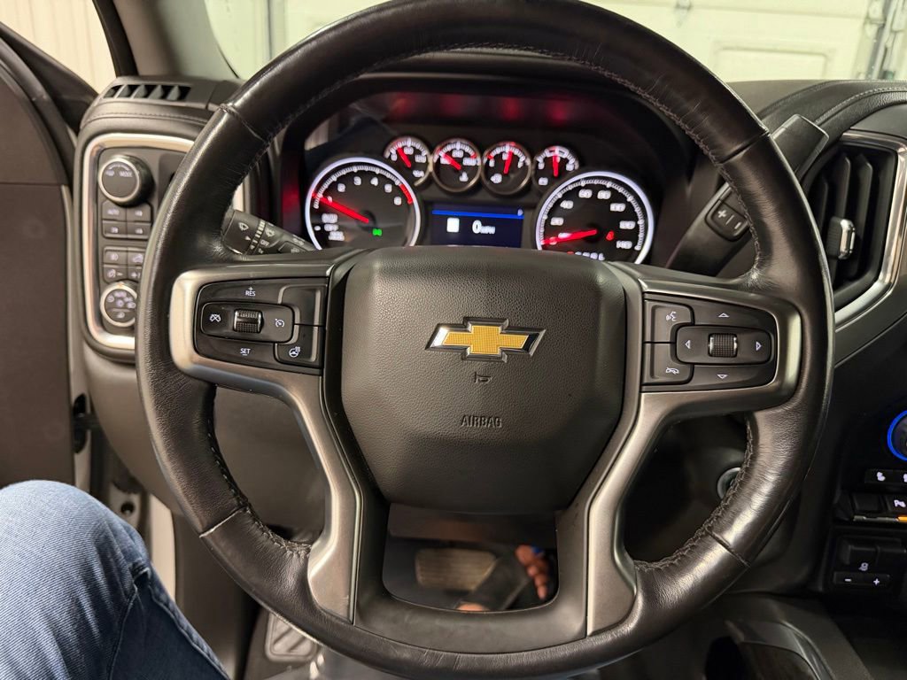 Used 2020 Chevrolet Silverado 1500 LTZ w/ LTZ Plus Package AWD/4WD image 47