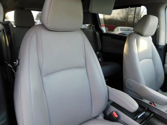 Used 2024 Honda Odyssey EX-L image 21