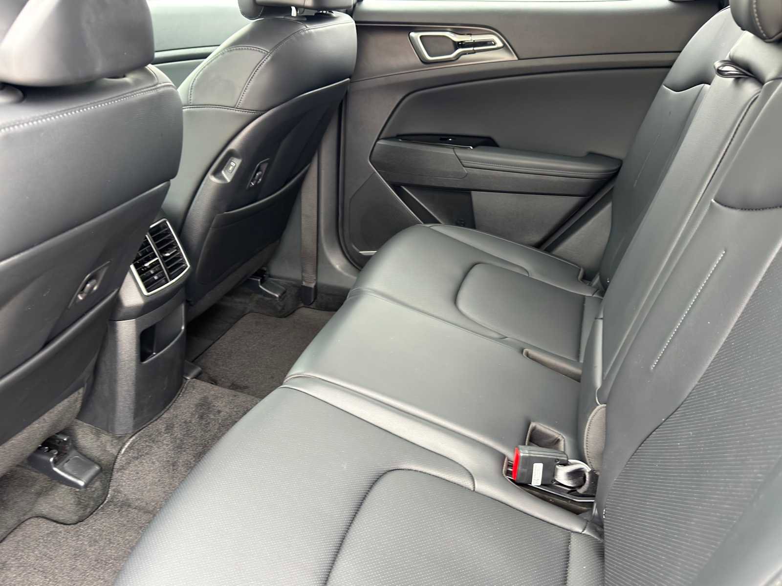 Certified 2024 Kia Sportage EX FWD image 26