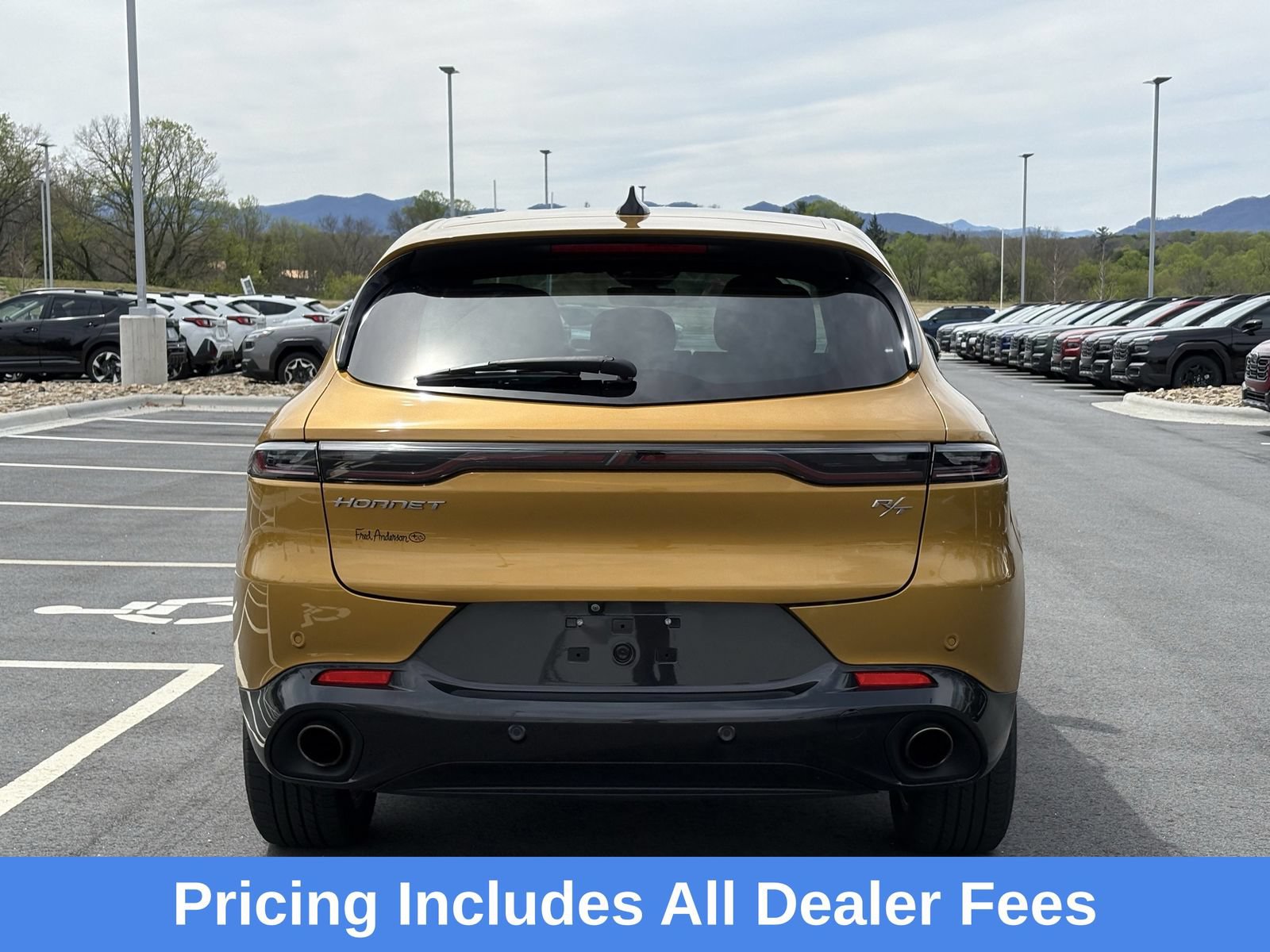 Used 2024 Dodge Hornet R/T Plus AWD/4WD image 9