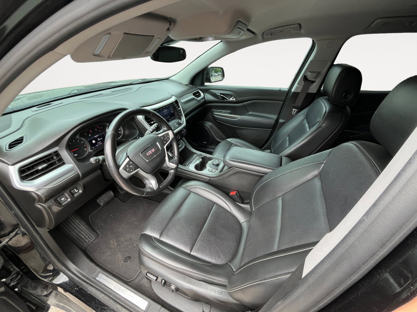 Used 2021 GMC Acadia SLT w/ Elevation Edition FWD image 18