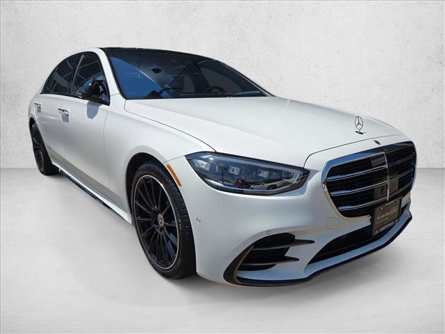 Used 2025 Mercedes-Benz S 580 4MATIC Sedan image 3