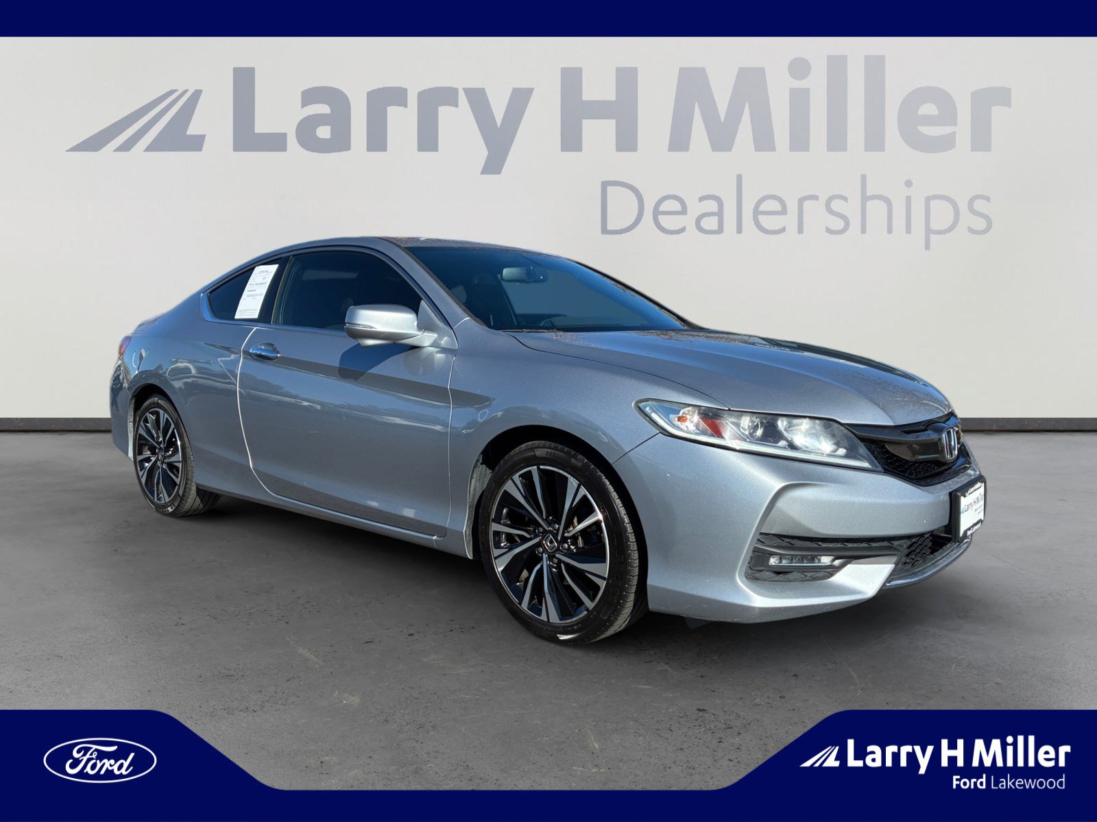 Used 2017 Honda Accord EX-L image 7