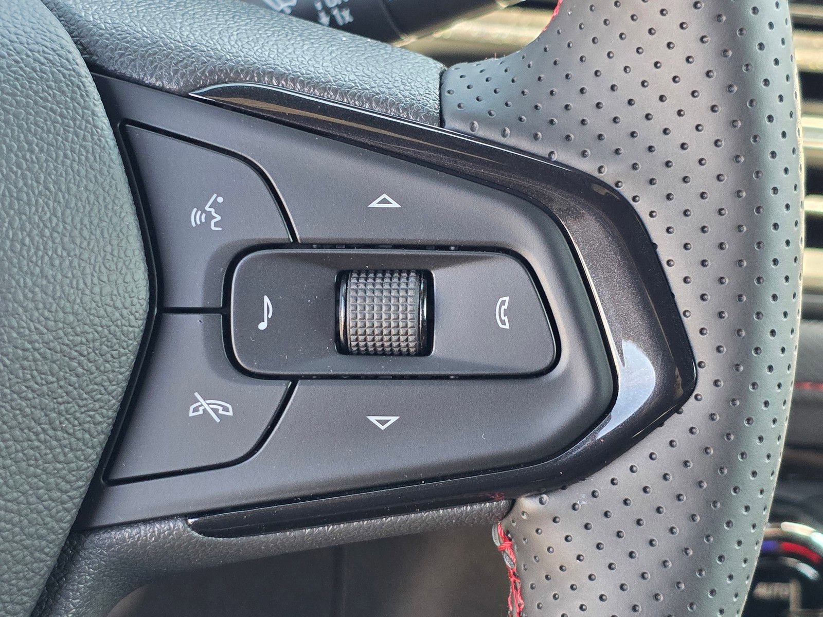 New 2026 Chevrolet TrailBlazer RS w/ Convenience Package image 31