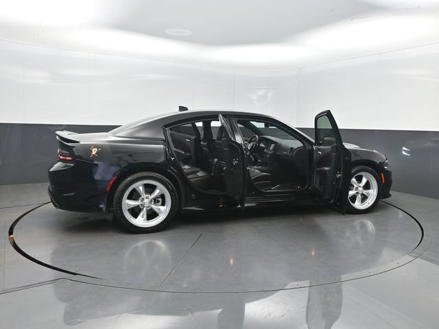 Used 2023 Dodge Charger R/T w/ Blacktop Package RWD image 33