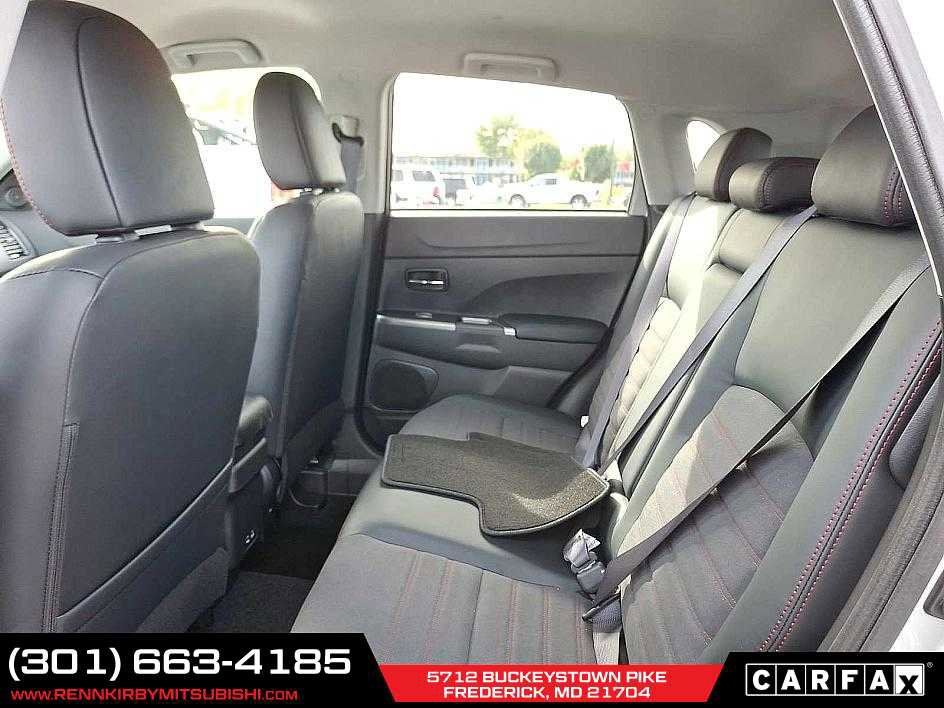 New 2025 Mitsubishi Outlander Sport SE image 6