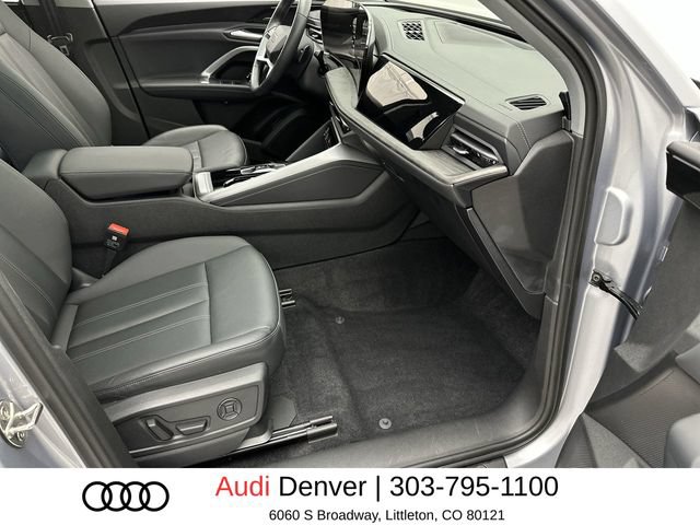 Used 2025 Audi Q5 Premium w/ Premium Plus AWD/4WD image 25