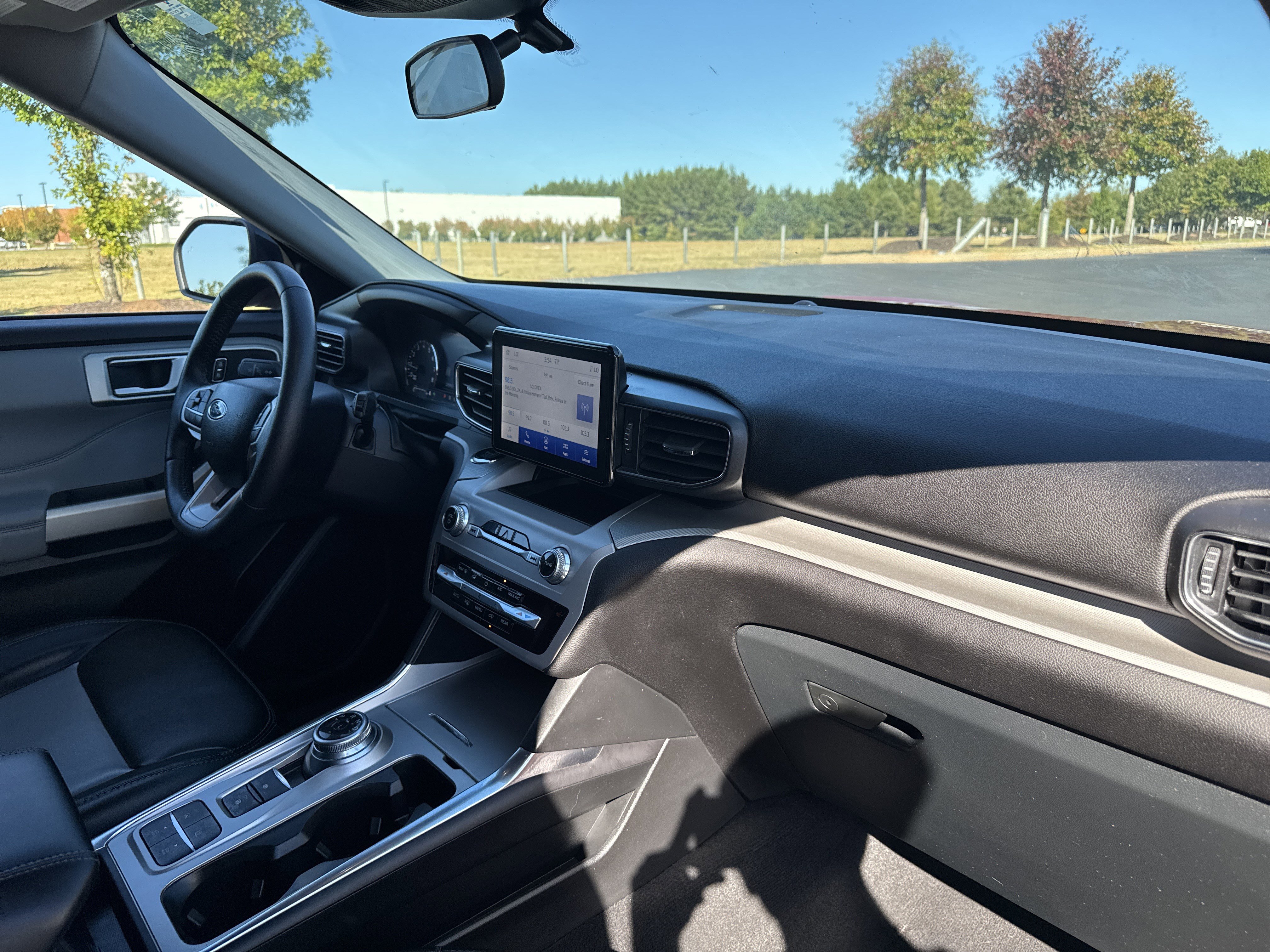 Used 2023 Ford Explorer XLT w/ Equipment Group 202A image 29