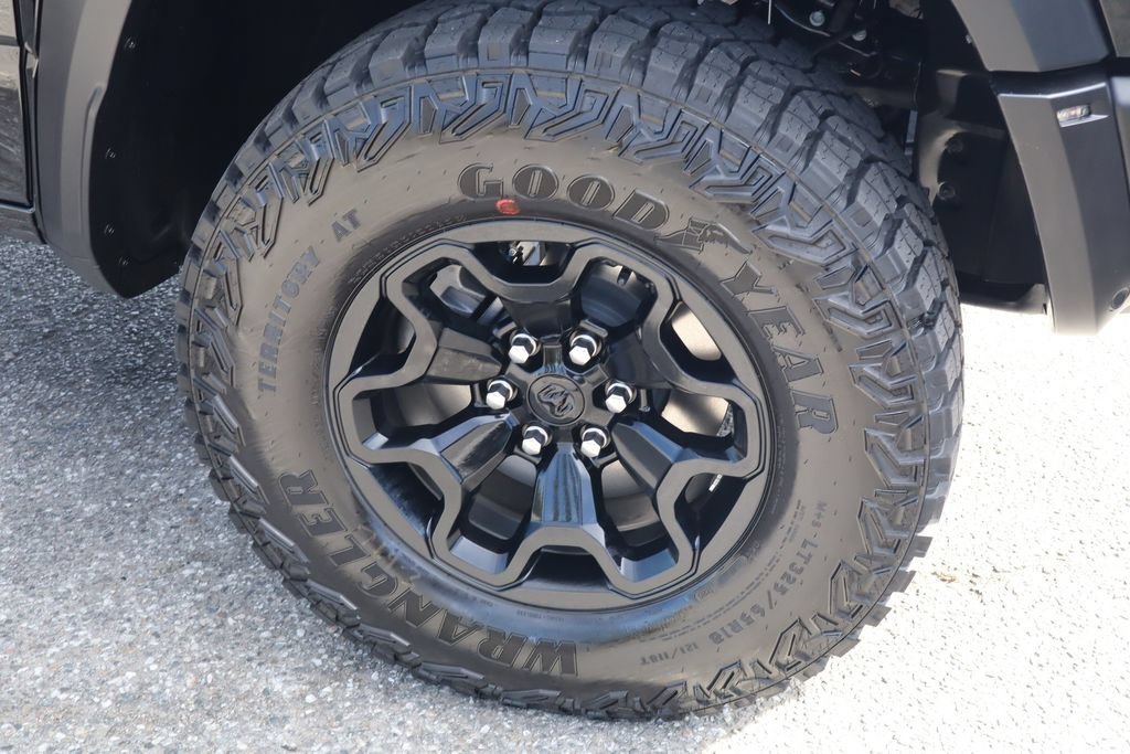Used 2024 RAM 2500 Limited AWD/4WD image 10