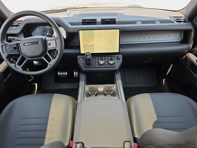 New 2026 Land Rover Defender 110 OCTA AWD/4WD image 9