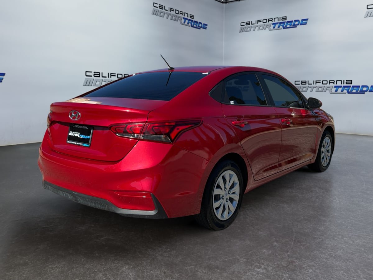 Used 2021 Hyundai Accent SE FWD image 5