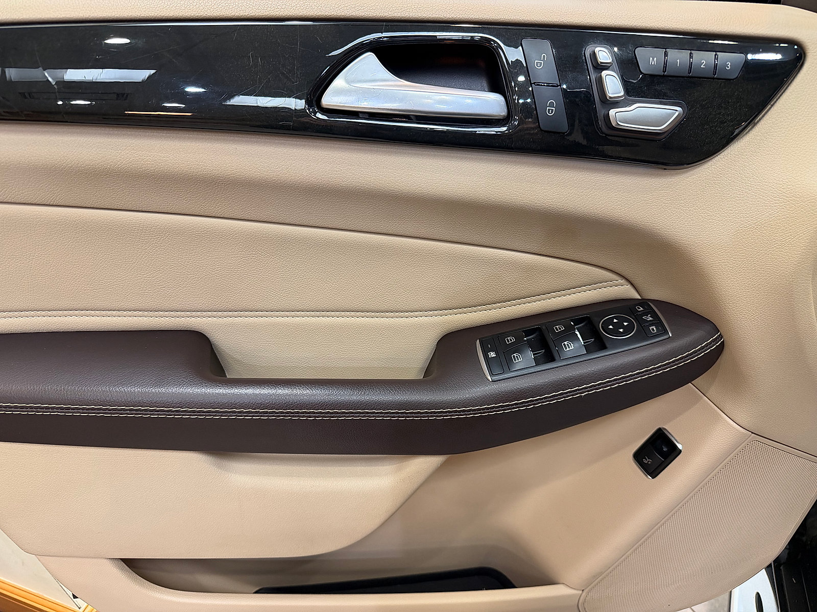 Used 2017 Mercedes-Benz GLE 350 image 9