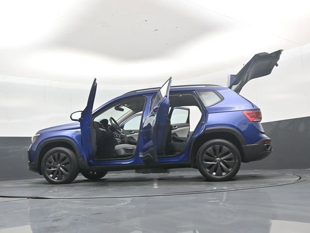 Used 2023 Volkswagen Taos S image 53