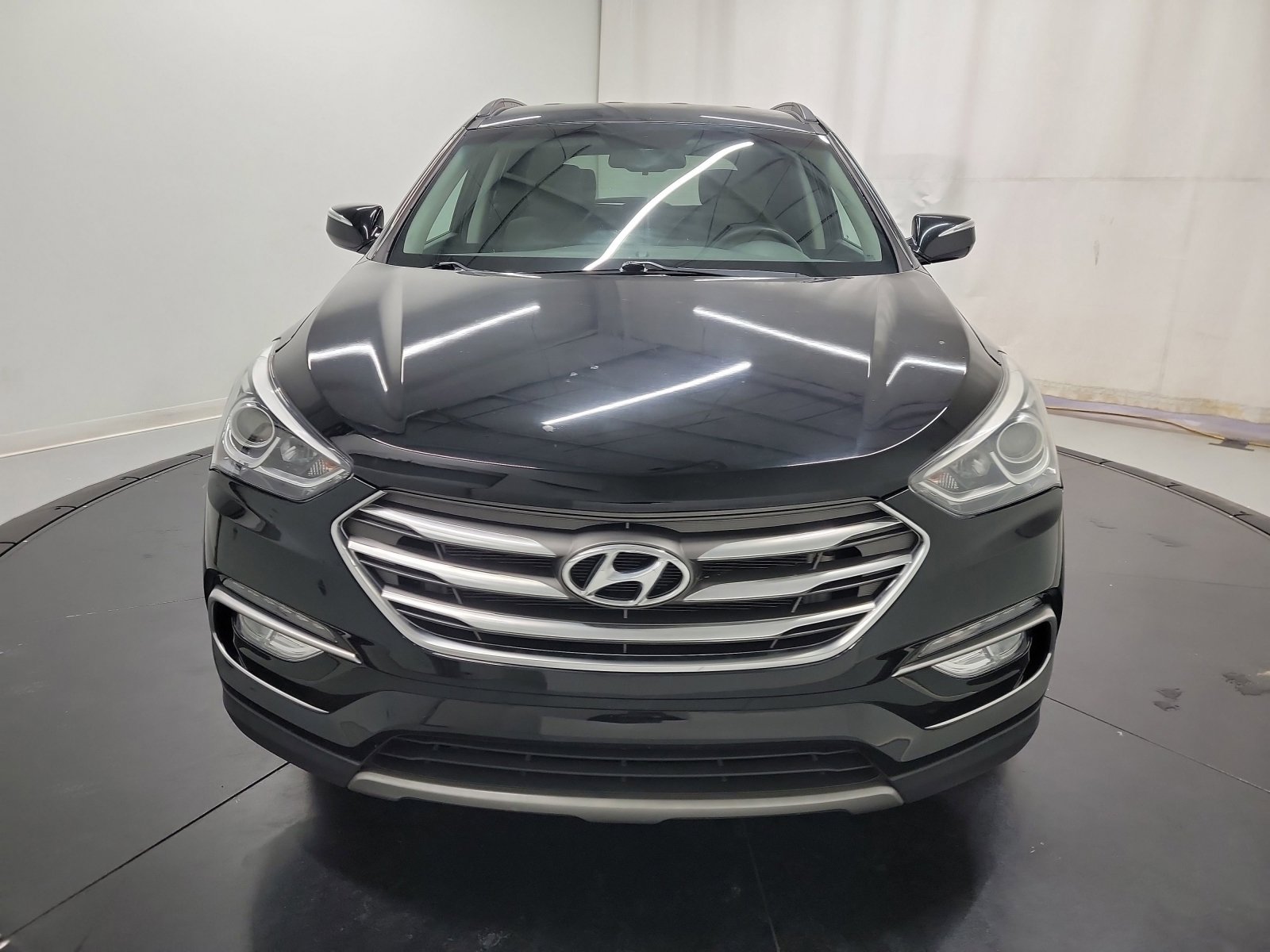 Used 2018 Hyundai Santa Fe Sport w/ 2.4L Value Package 02 video 2