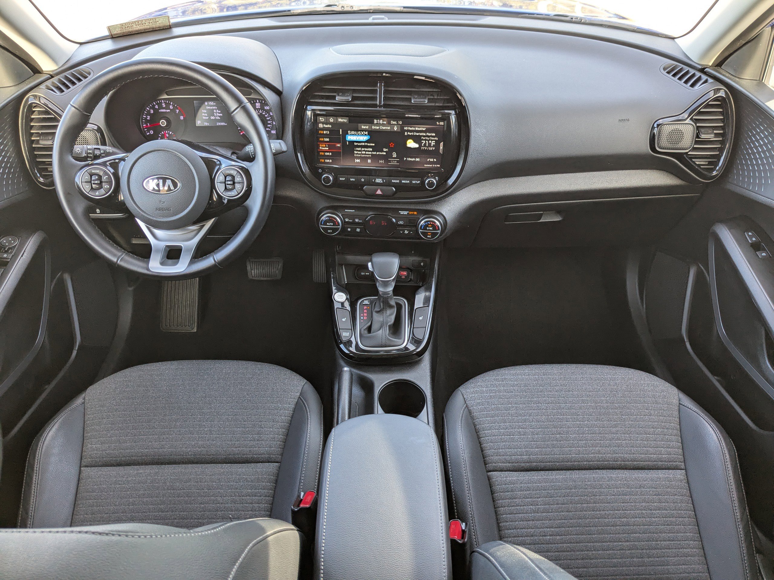 Certified 2020 Kia Soul EX w/ Option Group 015 image 18