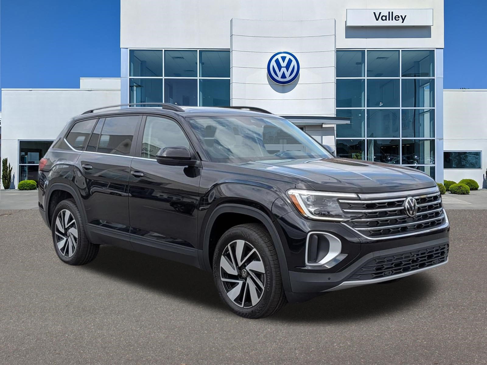 New 2026 Volkswagen Atlas SE