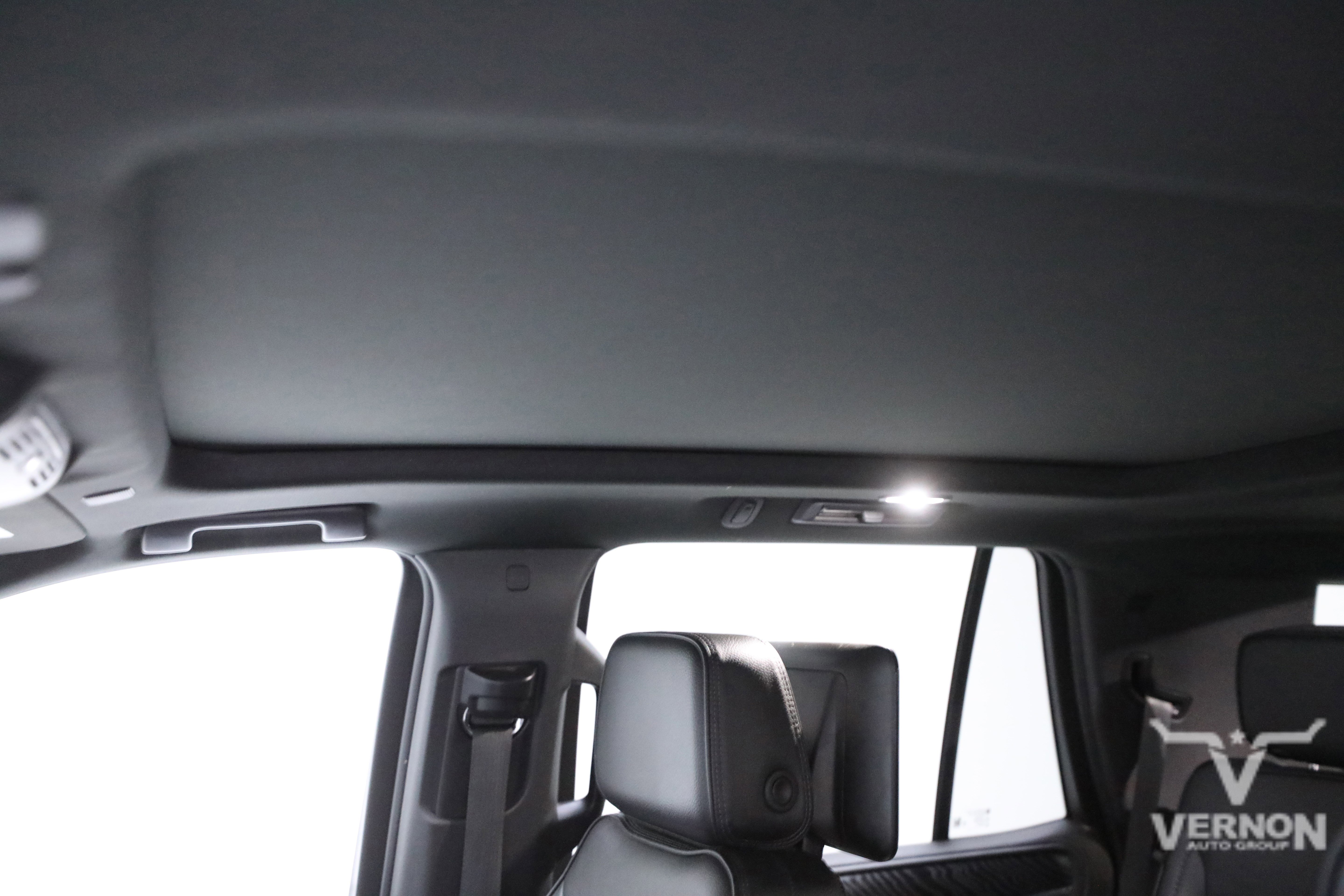 Used 2024 GMC Yukon Denali w/ Advanced Technology Package image 14