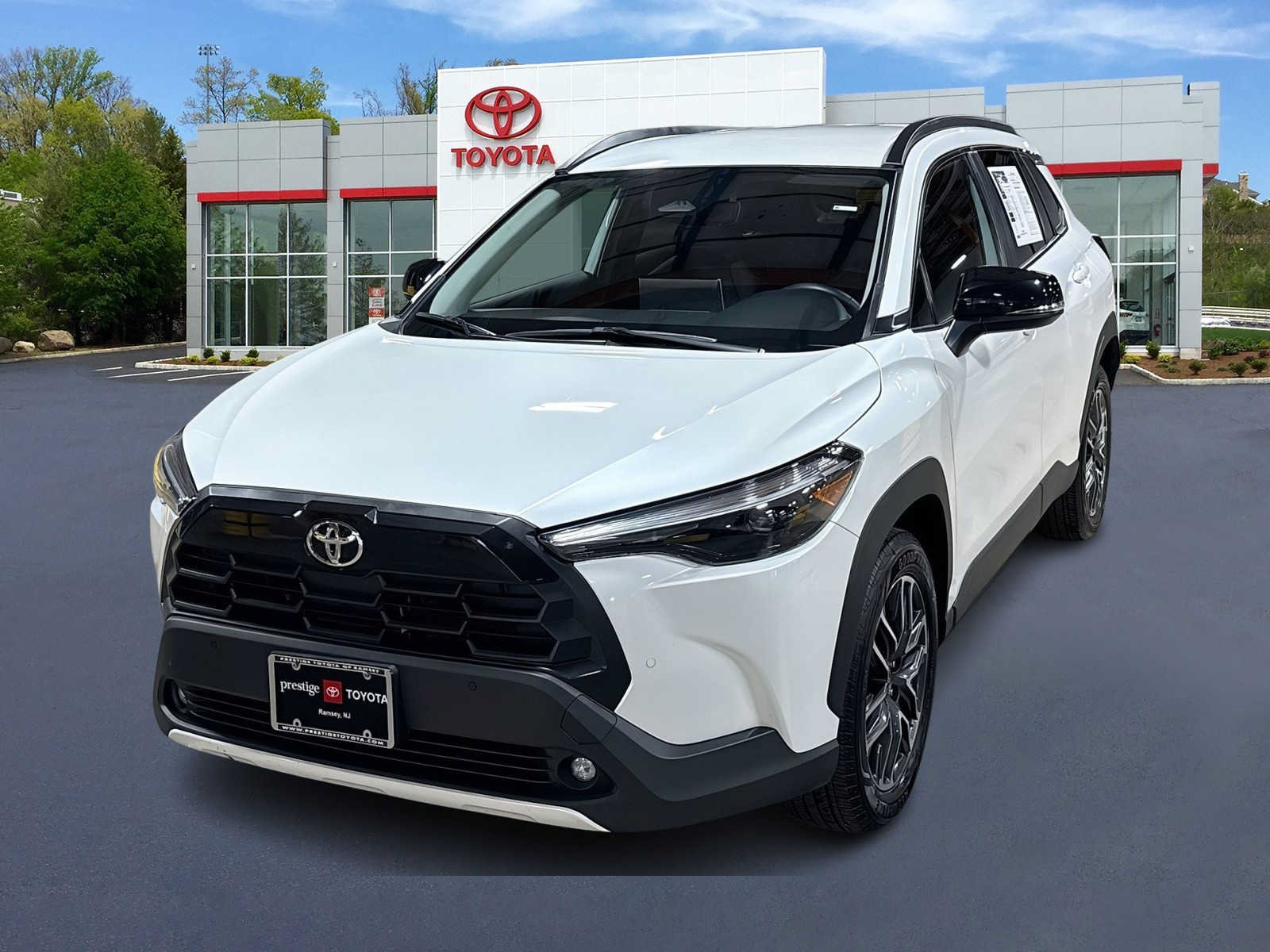 Used 2026 Toyota Corolla Cross XLE